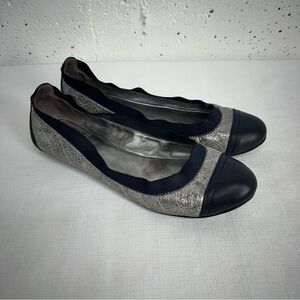Tory Burch Size 7.5 Navy Blue and Distressed Silver Leather Flats